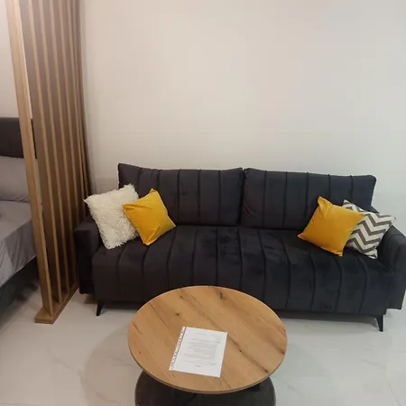 Apartament Stan Na Dan Lagator- Loznica