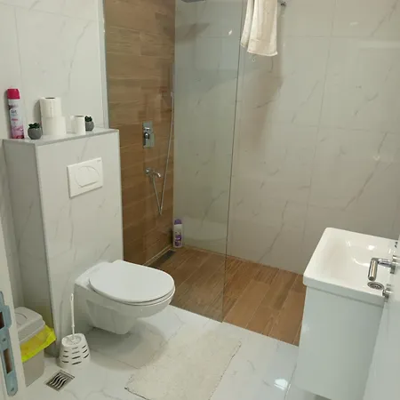 Apartament Stan Na Dan Lagator- Loznica