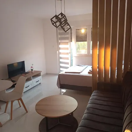 Stan Na Dan Lagator- * Loznica