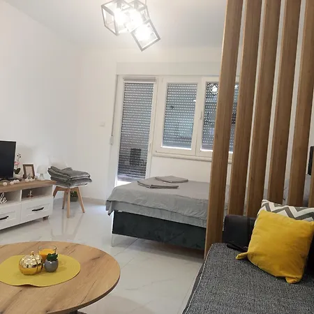 Stan Na Dan Lagator- * Loznica